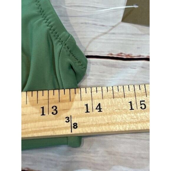 J.Crew Womens Heritage Scoopneck Bikini Top Lined Adjustable Green Size M NWT - Picture 7 of 7